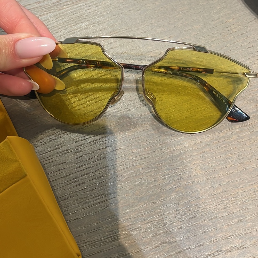 Dior SoReal Sunglasses - Picture 3 of 7